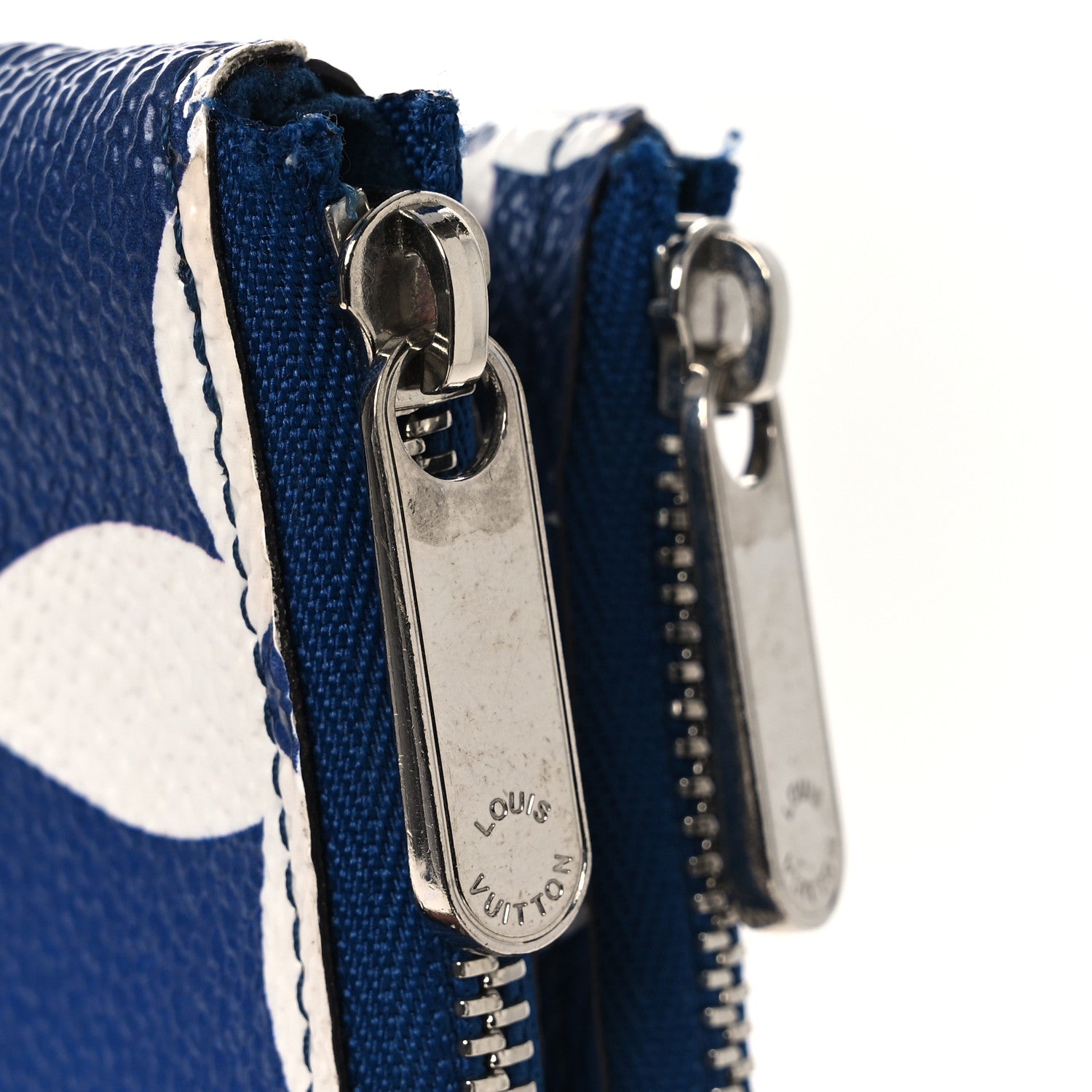 Monogram Giant Escale Double Zip Pochette Blue