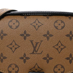 Reverse Monogram Pochette Metis
