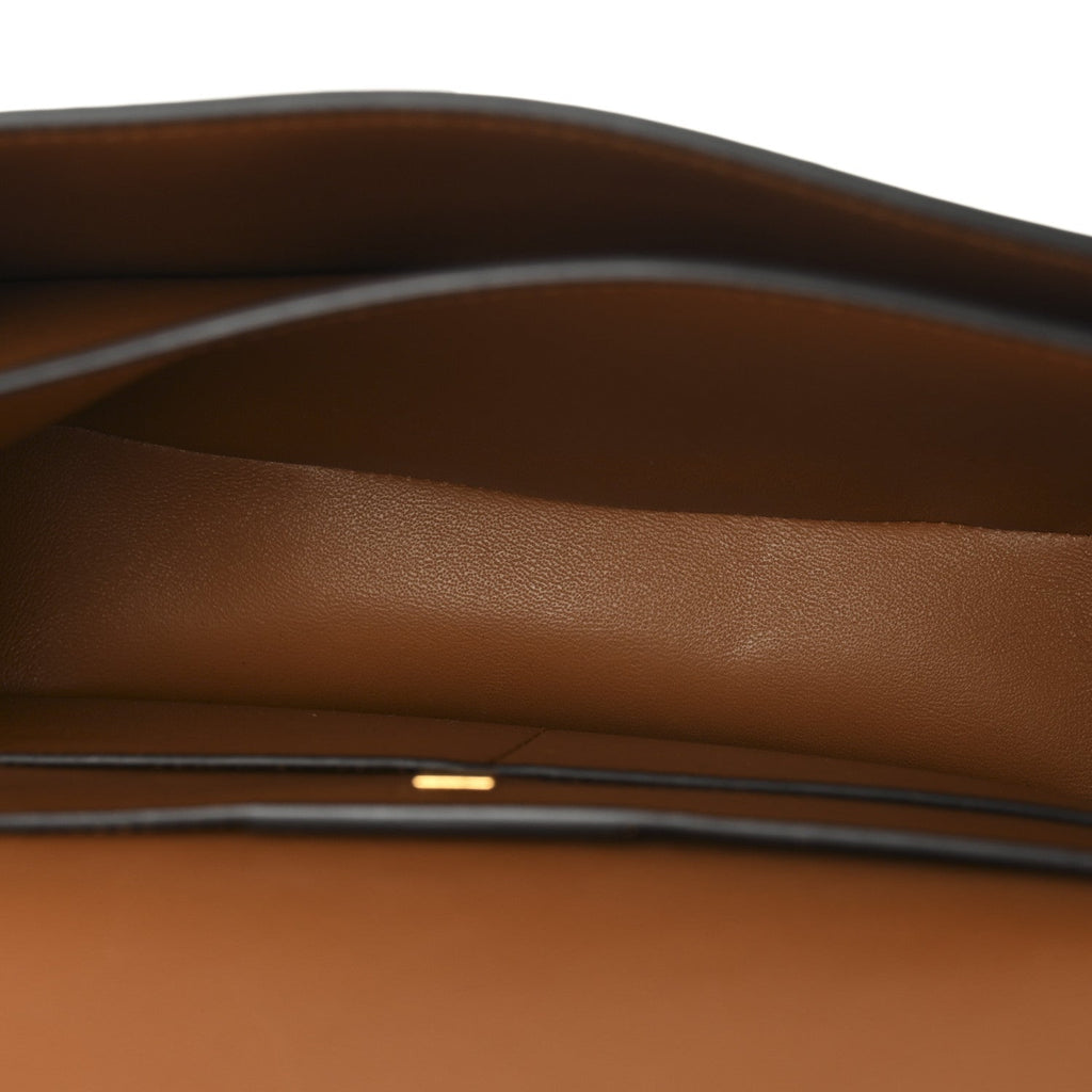 Calfskin Trapezio Crossbody Brown