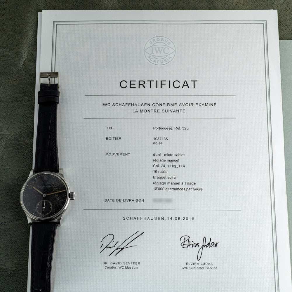 Portugieser | 42mm, Alligator Leather Strap, Black Dial