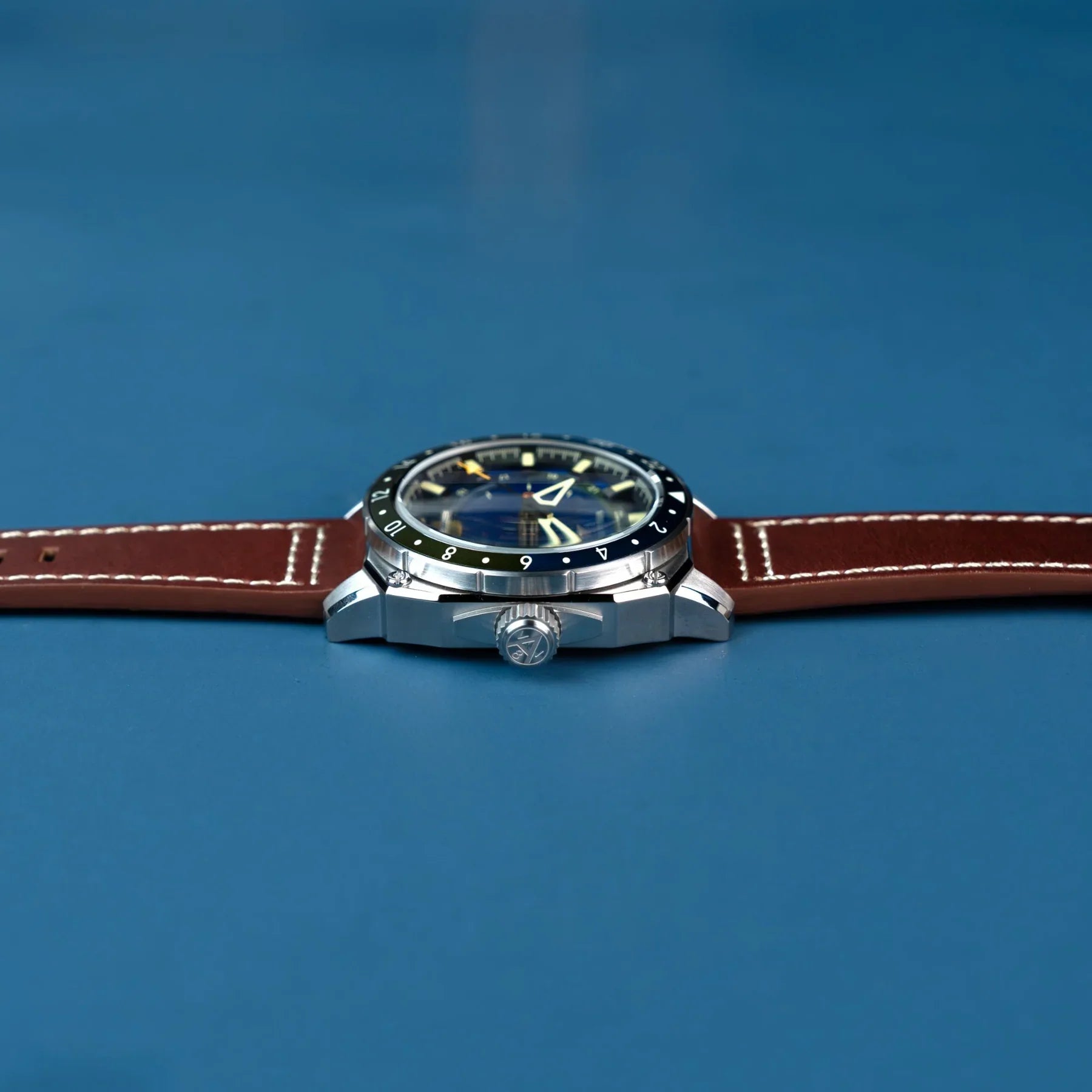 AVI-8 Hawker Hunter Atlas GMT Men's Blue Brown Automatic Watch