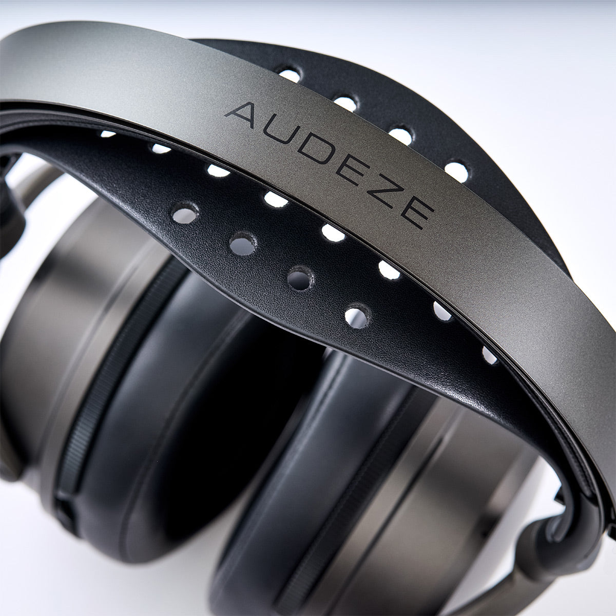 Audeze Maxwell 2 Wireless Gaming Headset for Xbox, PC, Mac, Switch, & Mobile
