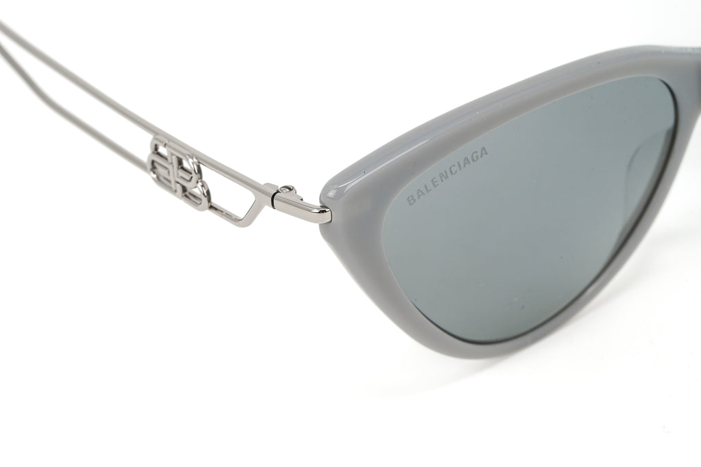 Balenciaga Women's Sunglasses Cat Eye Ruthenium Grey
