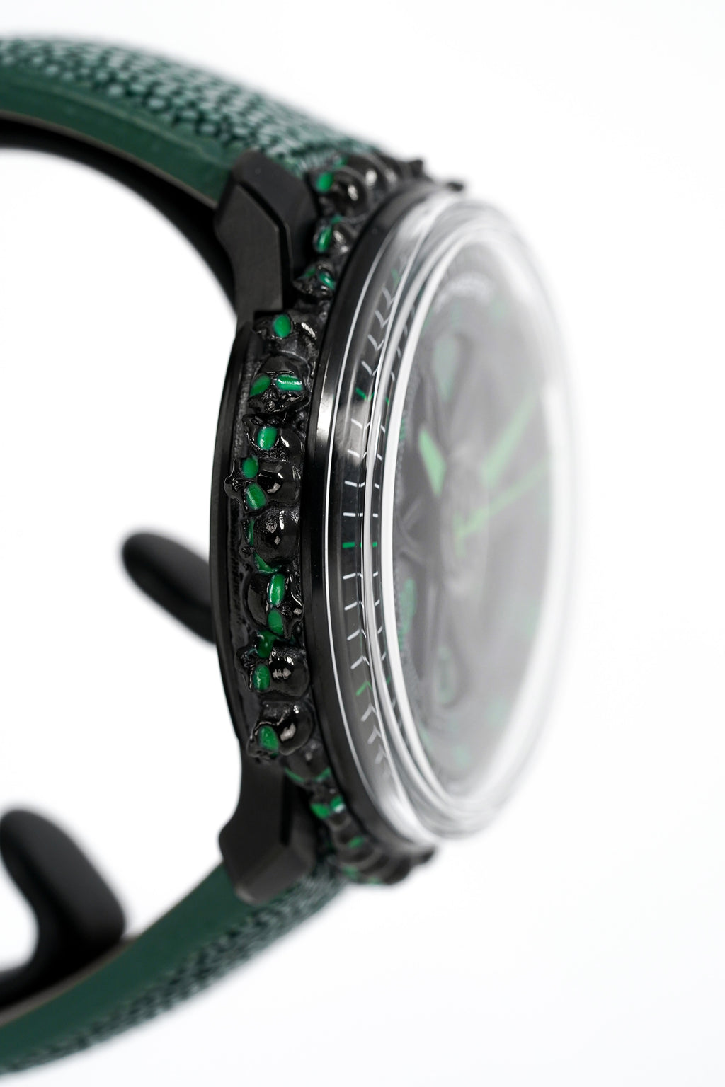Bomberg Watch BB-01 Automatic Green Catacomb Limited Edition