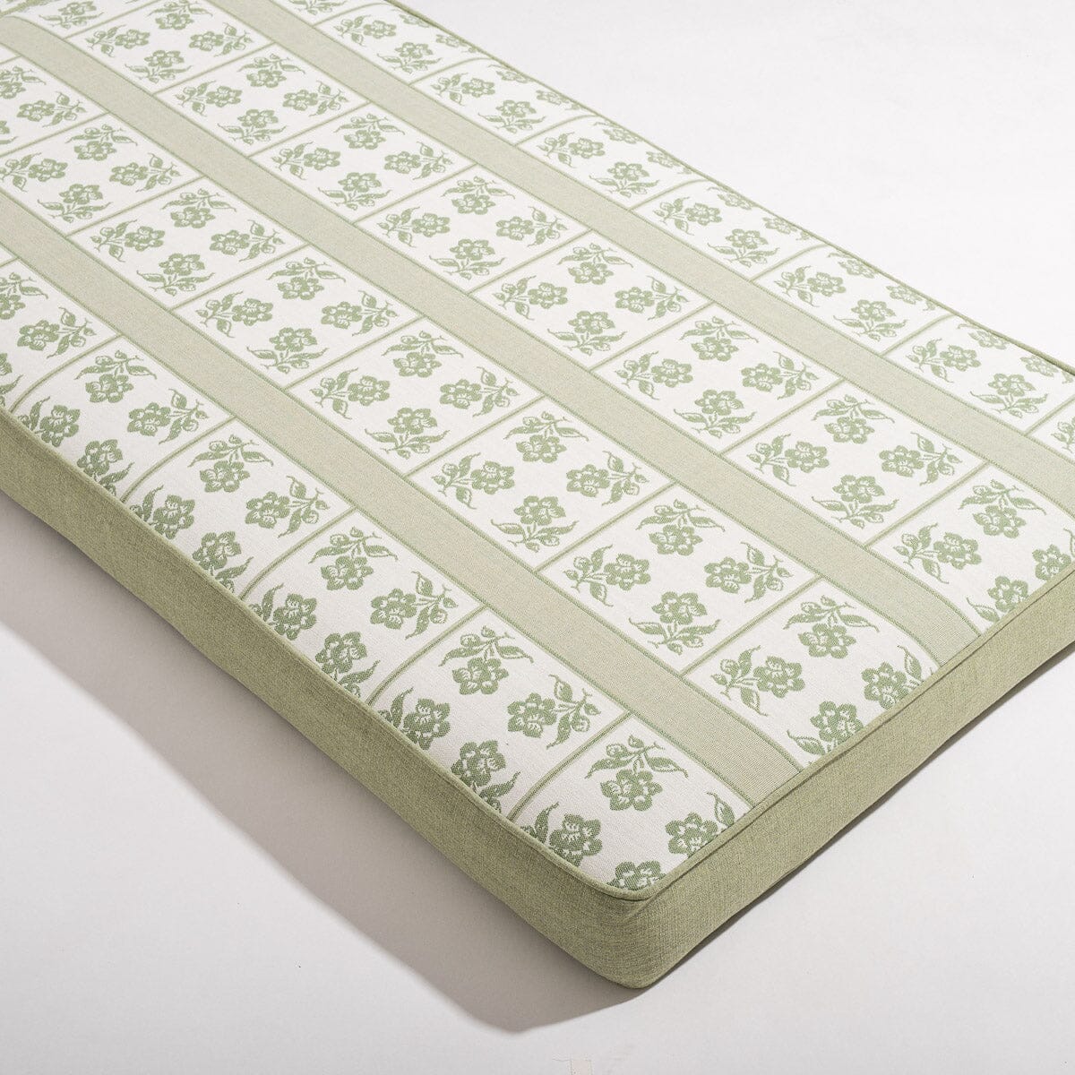 The Sun Lounger Slip Cover x Julia Berolzheimer