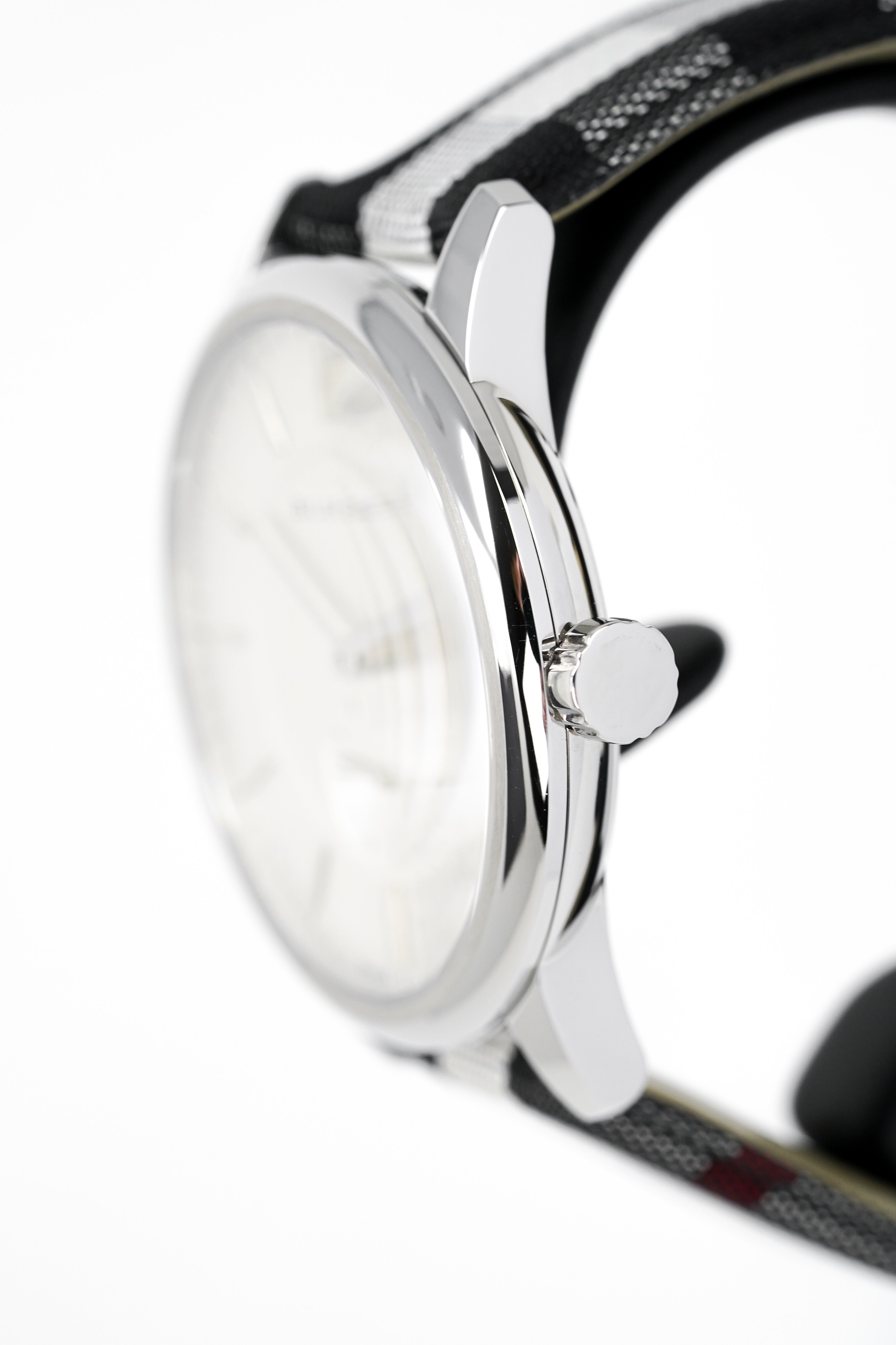 Burberry Men's Watch The Classic Horseferry 40mm Silver