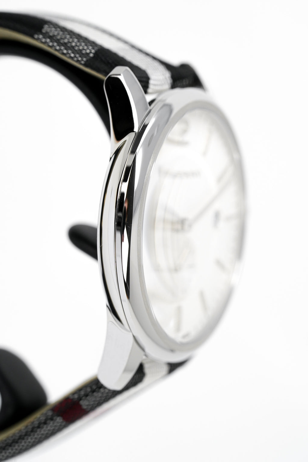 Burberry Men's Watch The Classic Horseferry 40mm Silver