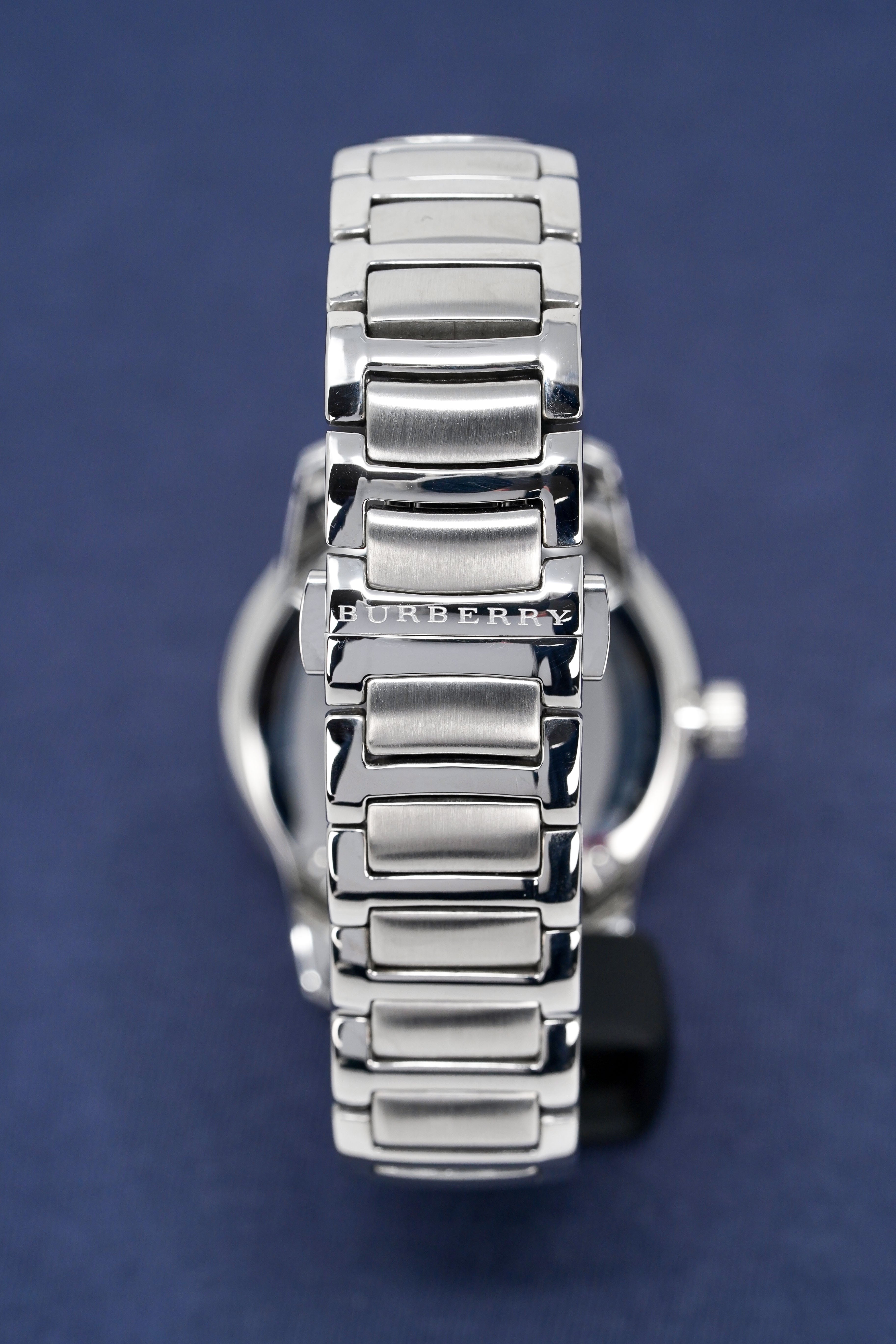 Burberry Men's Watch The Classic 40mm White Silver