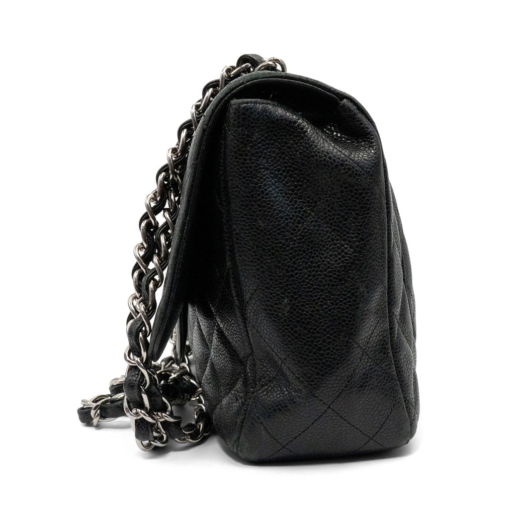 Chanel 'Jumbo Classic Single Flap' Bag