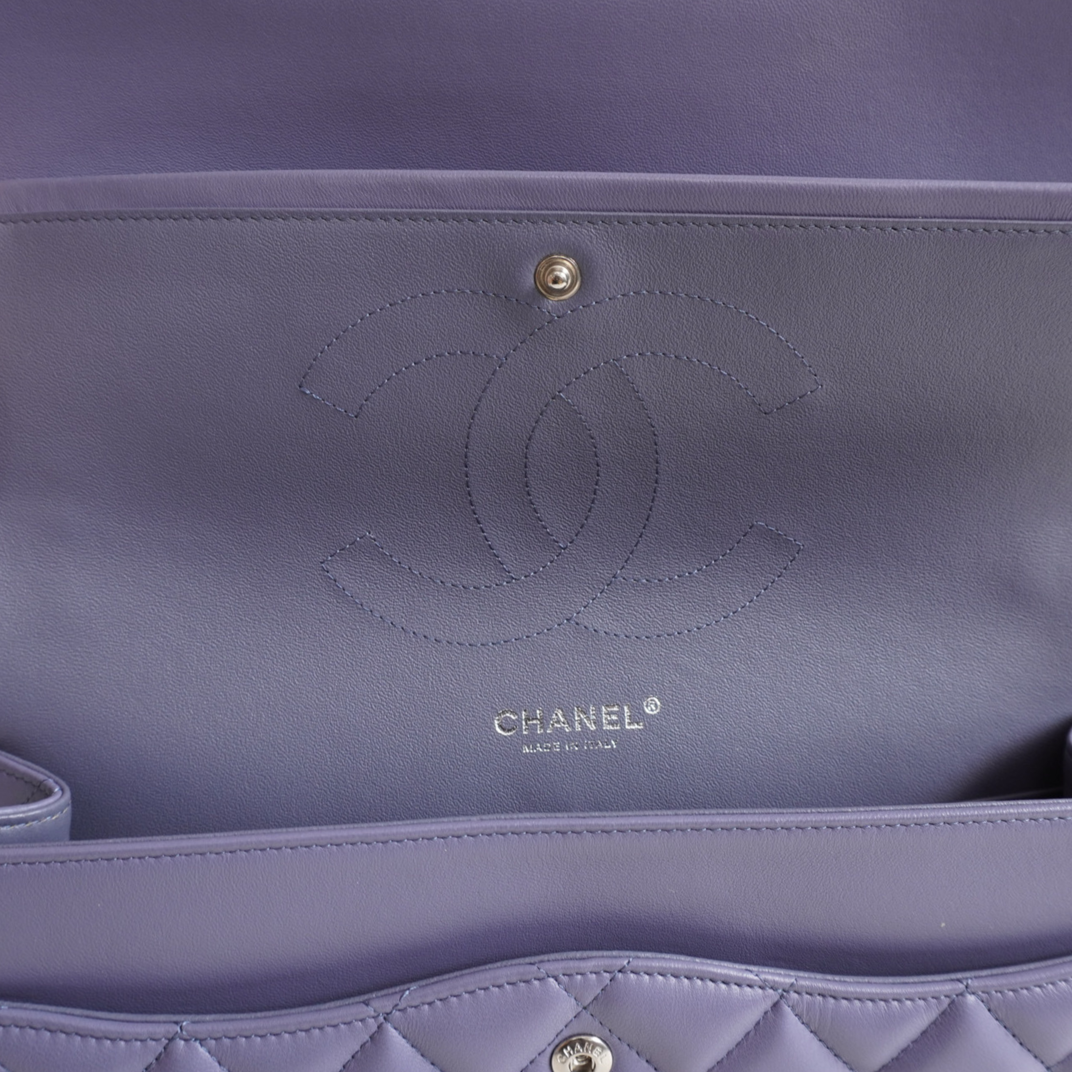 Chanel 'Jumbo Double Flap' Handbag