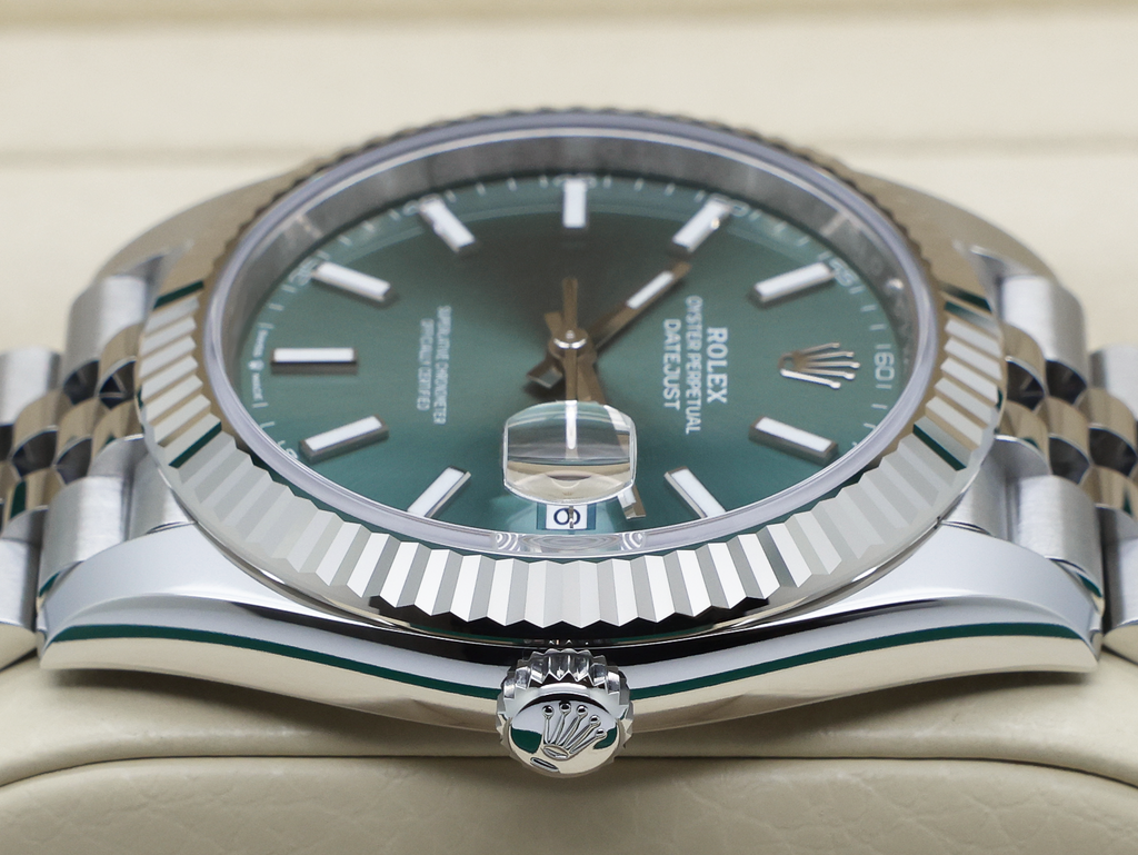 ROLEX DATEJUST 41mm 126334 EDELSTAHL MINTGRÜNES ZIFFERNBLATT UNGETRAGEN 2026