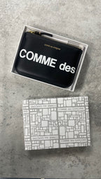 Comme Des Garcons 'Huge Logo' Pouch
