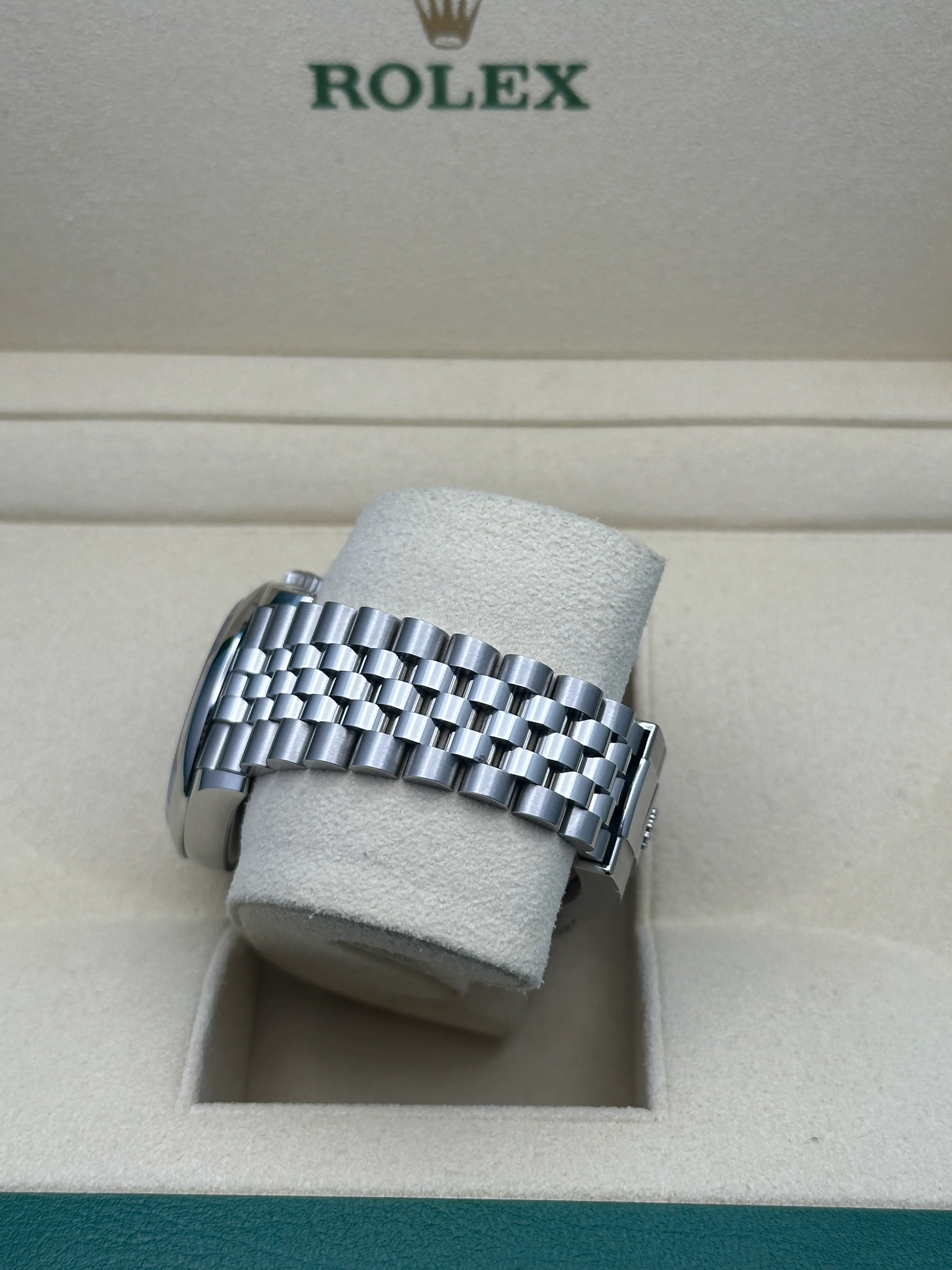Rolex Oystersteel Datejust 36  - Wimbledon Dial - Jubilee Bracelet - 126200 wimjub