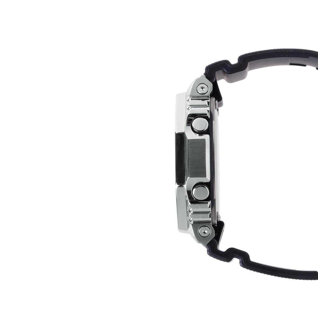 GBM-2100A-8B Solar G Steel Stainless Steel / Resin Silver