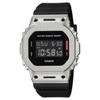 GM-5600M-1 Quartz G Steel Stainless Steel / Resin Silver