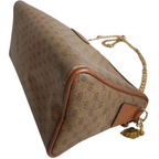 Gucci 'GG Supreme' Pouch Bag