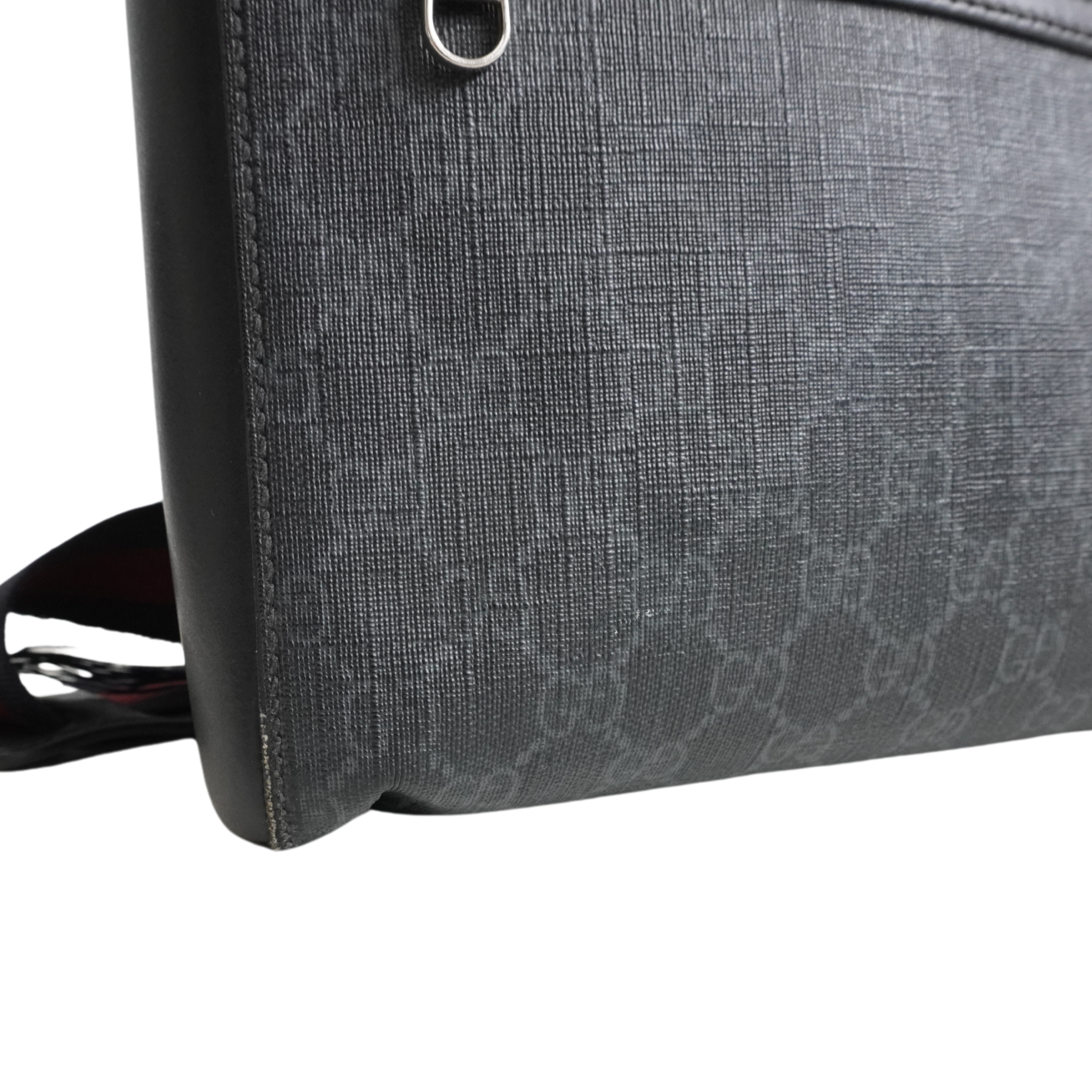 Gucci 'GG Supreme' Messenger Bag