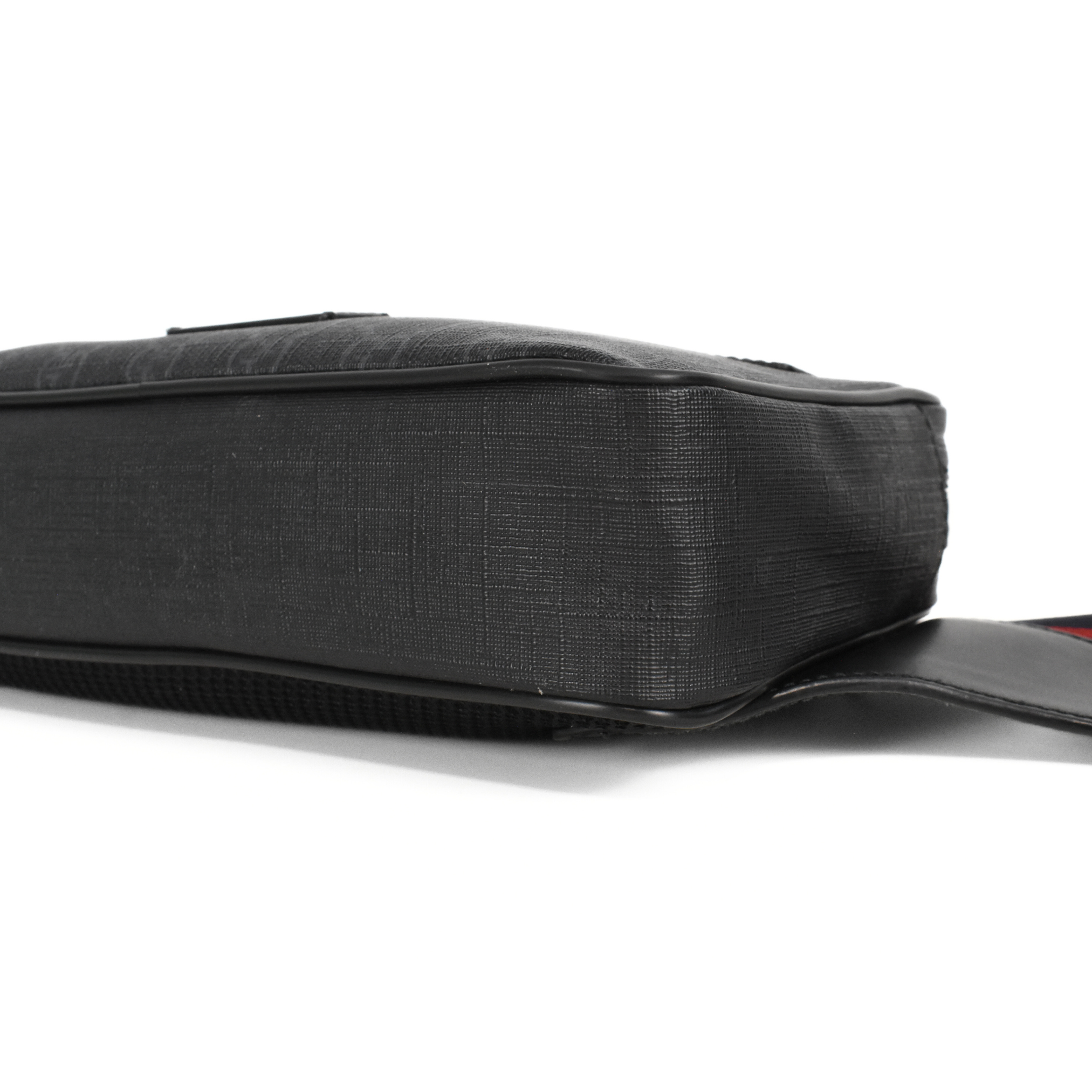 Gucci 'GG Supreme' Belt Bag