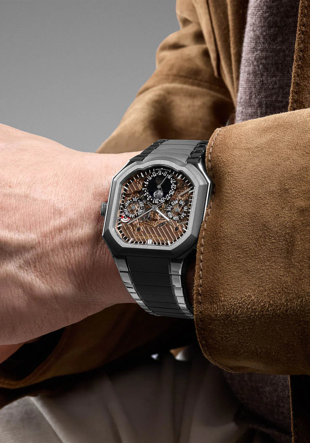 Masterlink Perpetual Calendar | Sapphire Dial , Mens Watch