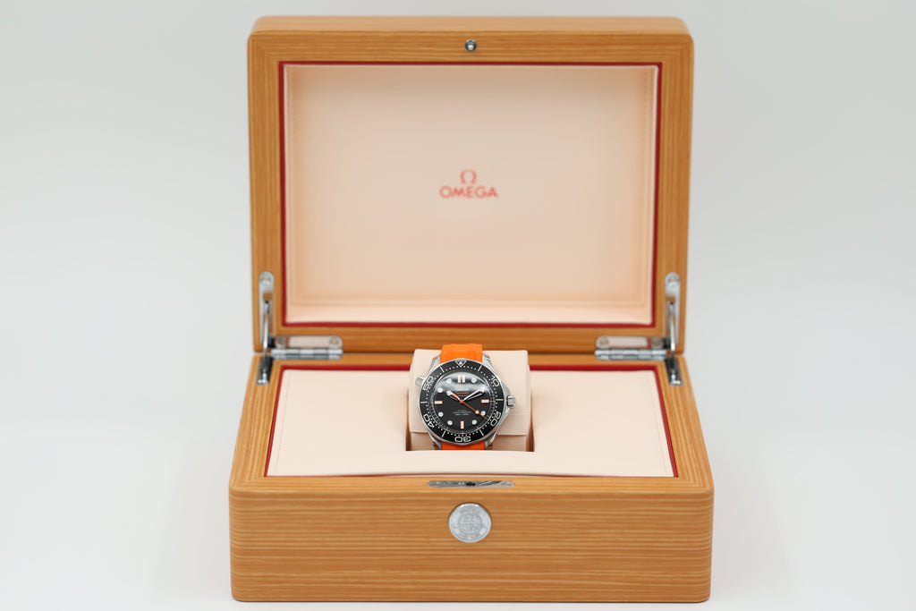 Omega - Seamaster Diver 300 - Black Dial - 210.32.42.20.01.006 - 2025