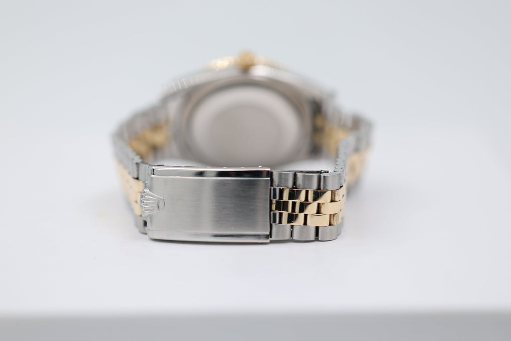Rolex - Datejust - Turn-O-Graph Sunburst Silver Dial - 1625 - 1969