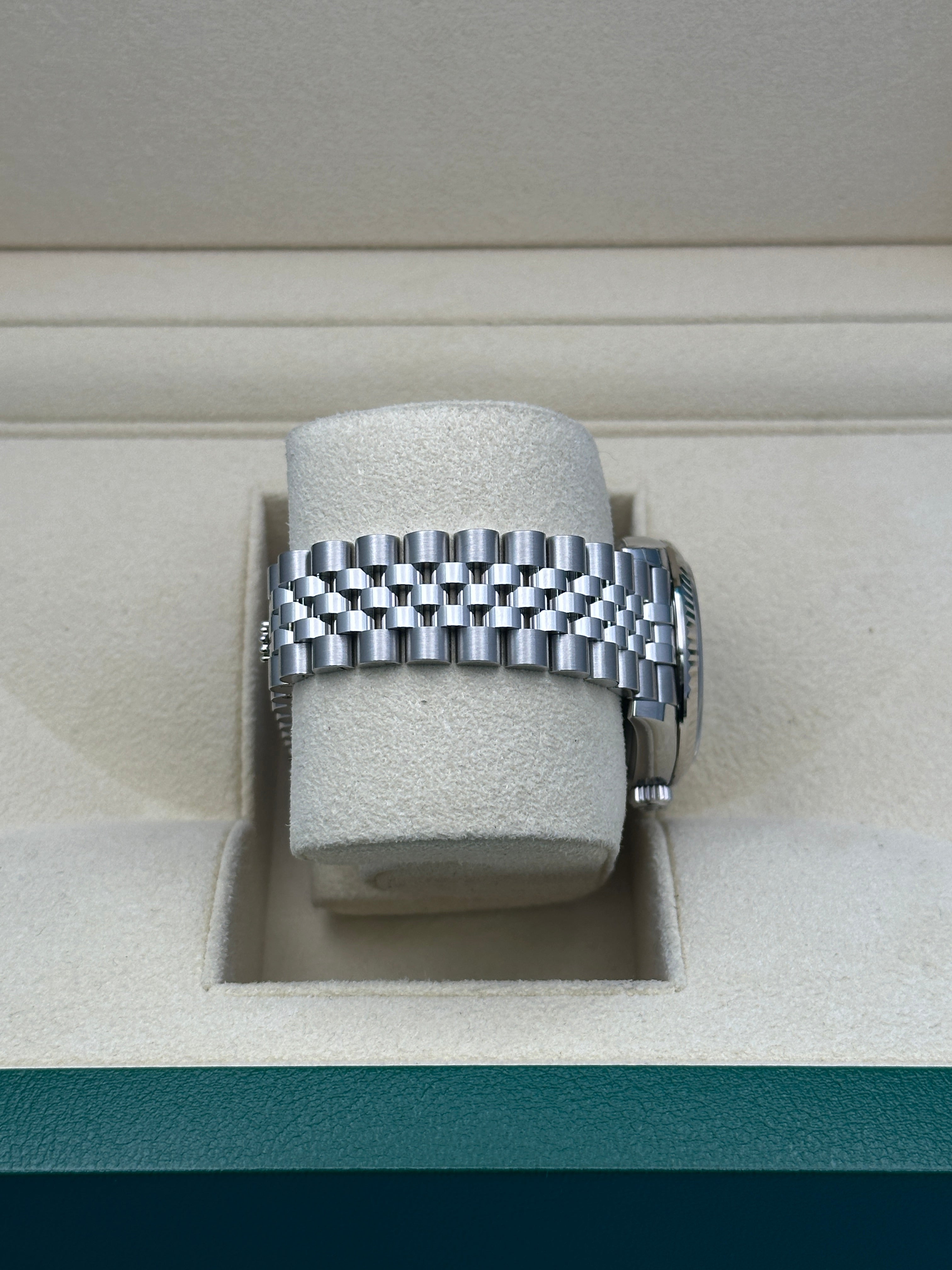 Rolex Steel and White Gold Datejust 31  - Mint Green Index Dial - Jubilee Bracelet - 278274 mgij