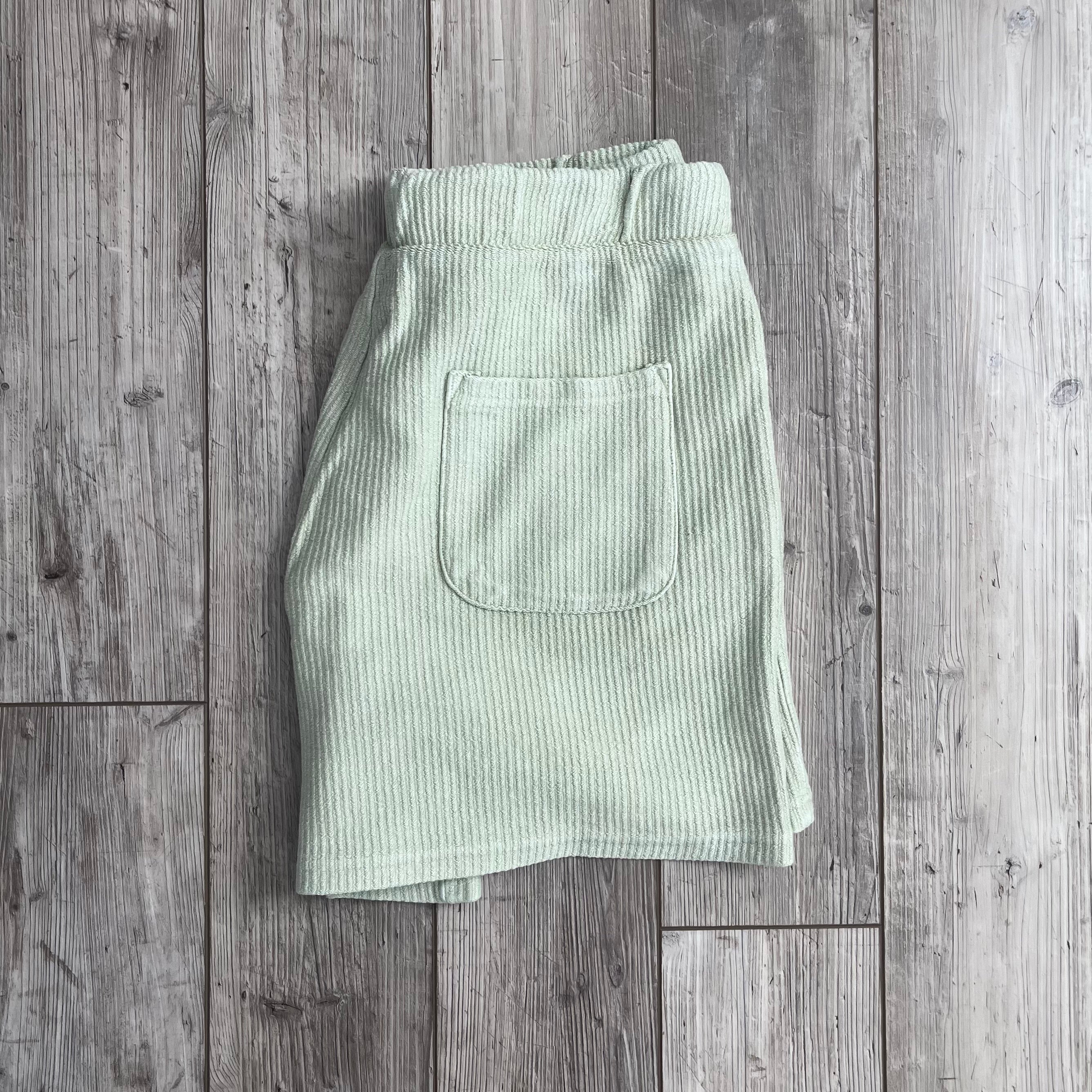 Sage Shorts mit Kordelzug