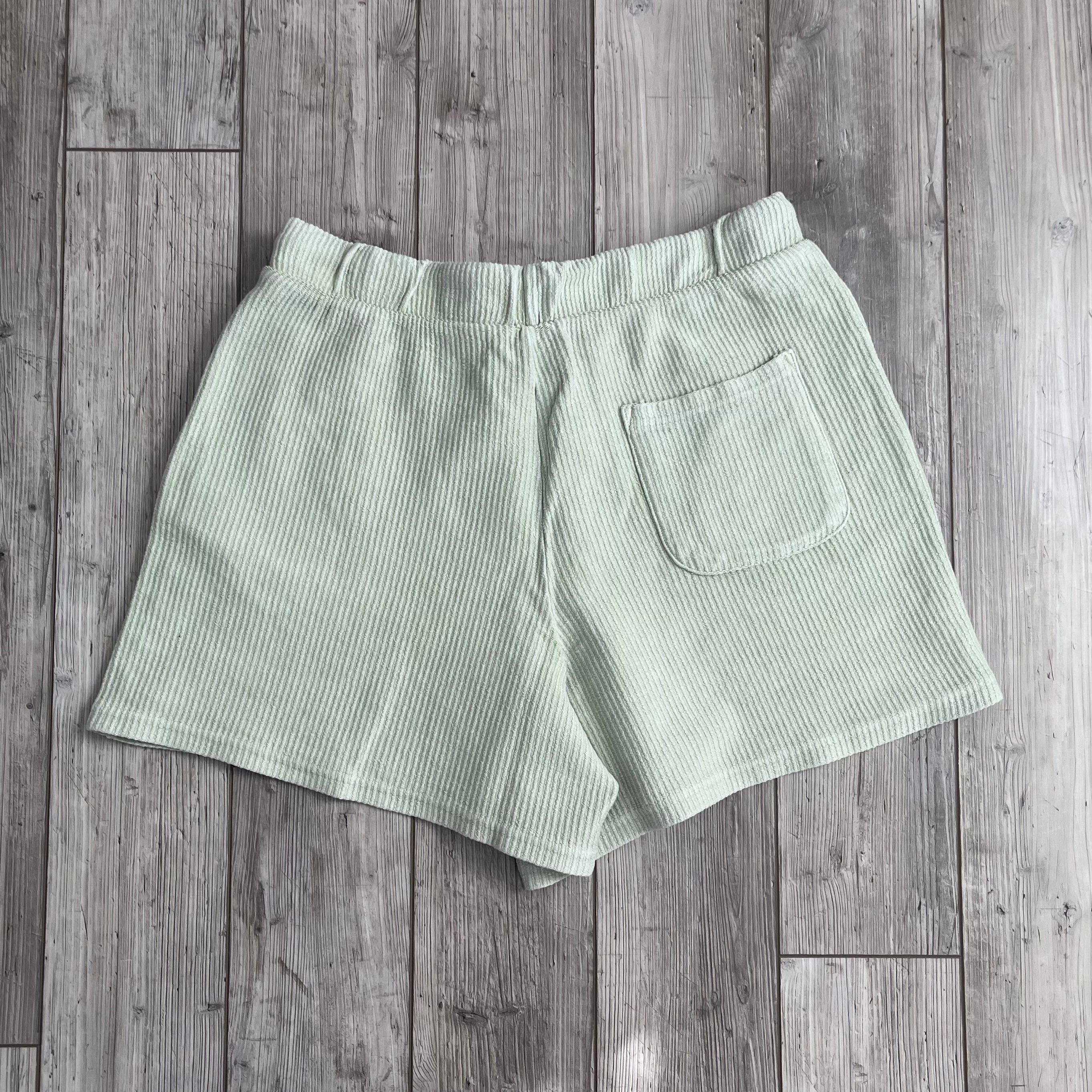 Sage Shorts mit Kordelzug