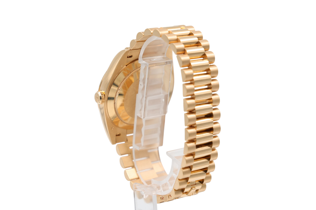 Rolex - Day-Date 40mm – Champagne Baguette – 228238 – 2024