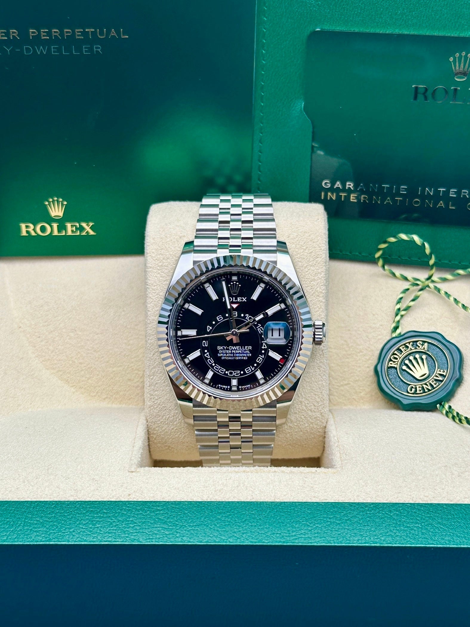 Rolex Sky Dweller 42 Black Dial Oyster Stainless Steel Jubilee Mens  336934