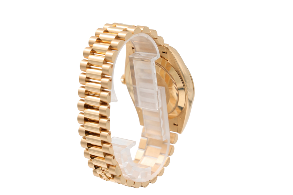 Rolex - Day-Date 40mm – Champagne Baguette – 228238 – 2024