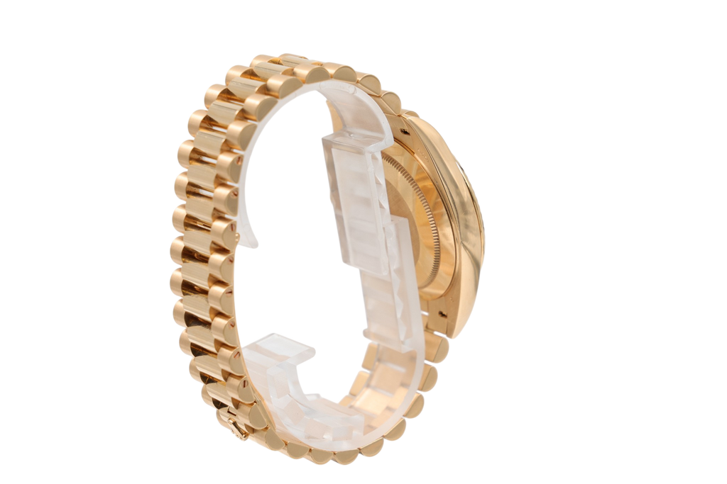 Rolex - Day-Date 40mm – Champagne Baguette – 228238 – 2024