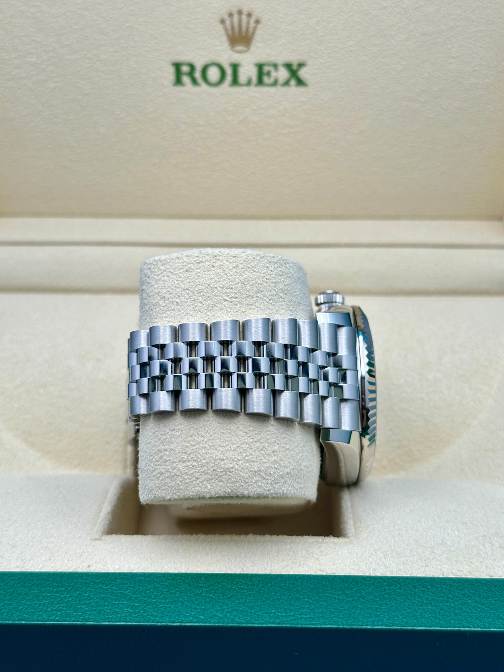 Rolex Sky Dweller 42 Black Dial Oyster Stainless Steel Jubilee Mens  336934