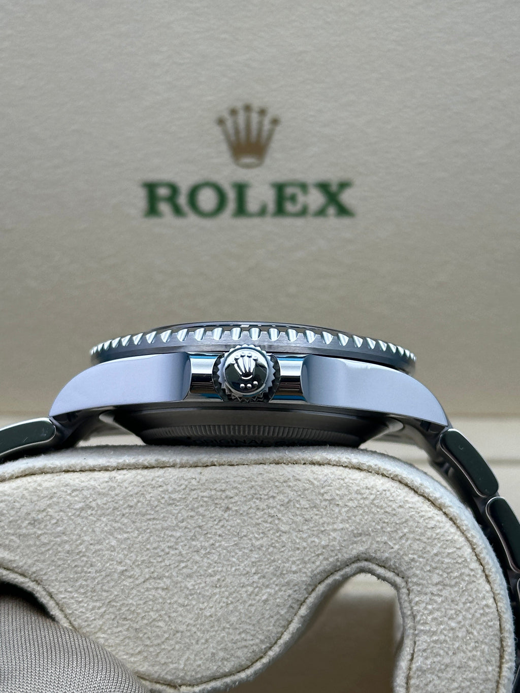 Rolex Sea-Dweller 43  - Black Dial - 126600