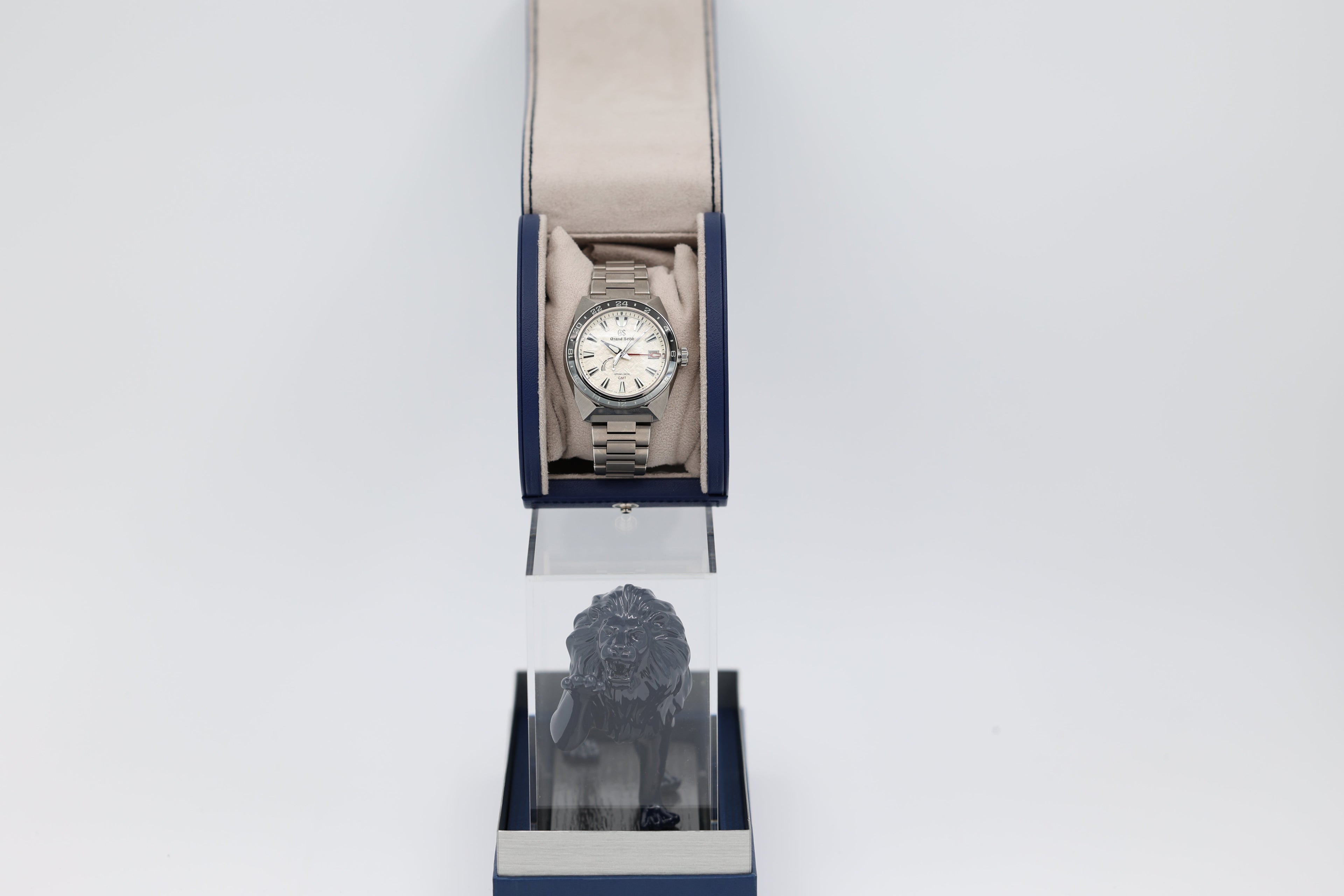 Grand Seiko - Sport Collection - White Lion's Maine Dial - SBGE307G - 2025