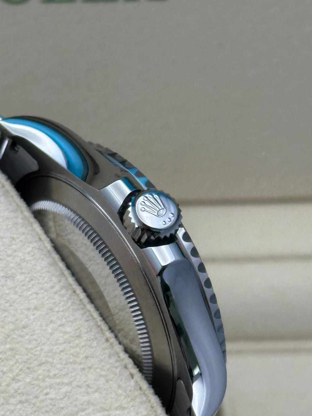 Rolex Steel and Platinum Yacht-Master 40  - Blue Dial - 3235 Movement - 126622 blu
