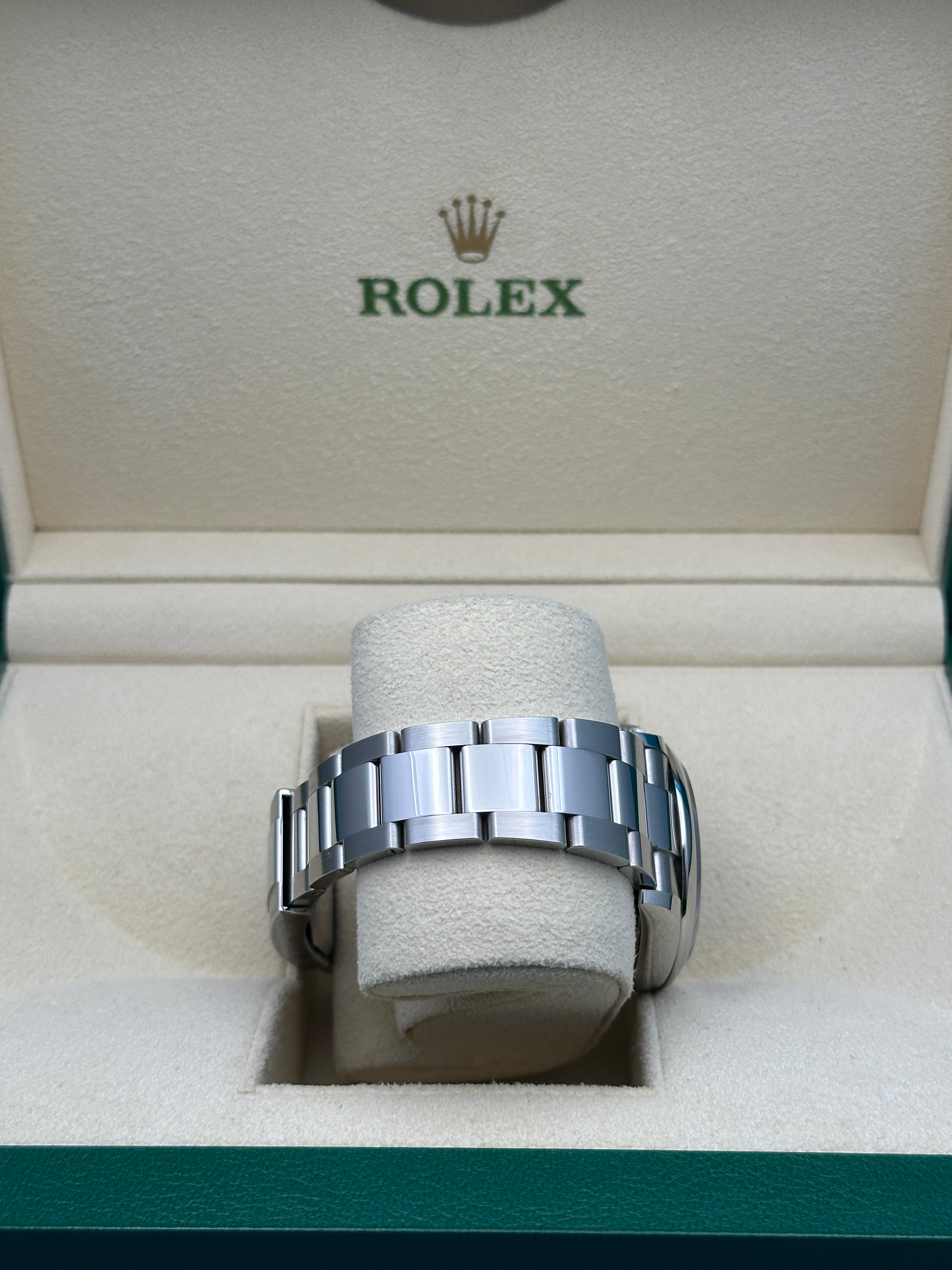 Rolex Steel Datejust 36  - White Roman Dial - Oyster Bracelet - 126200 wro
