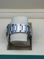 Rolex Oystersteel Datejust 41  - Smooth Bezel - Mint Green Index Dial - Oyster Bracelet - 126300Gob
