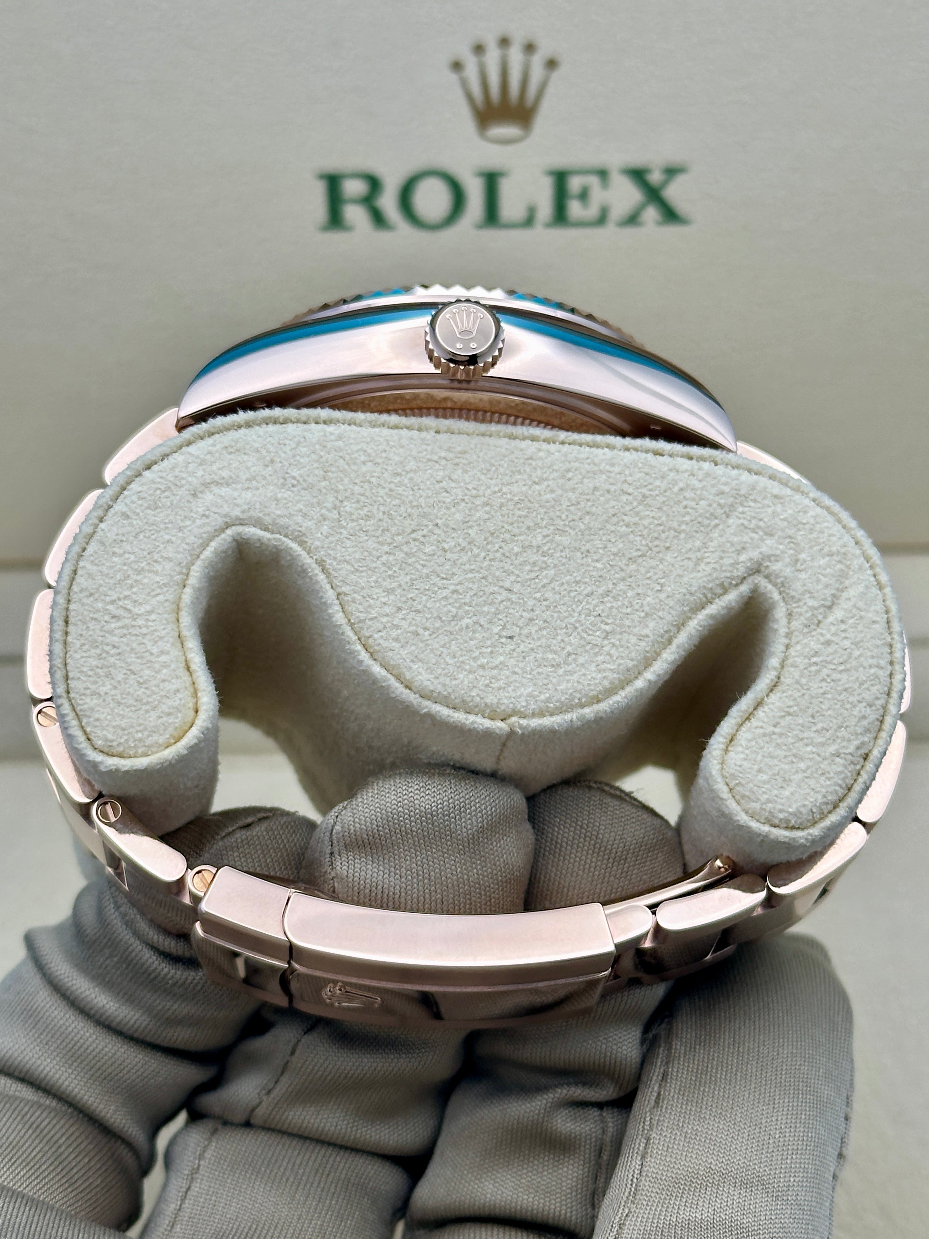 Rolex Sky Dweller 42 Chocolate Dial Rose Gold Oyster Mens  336935