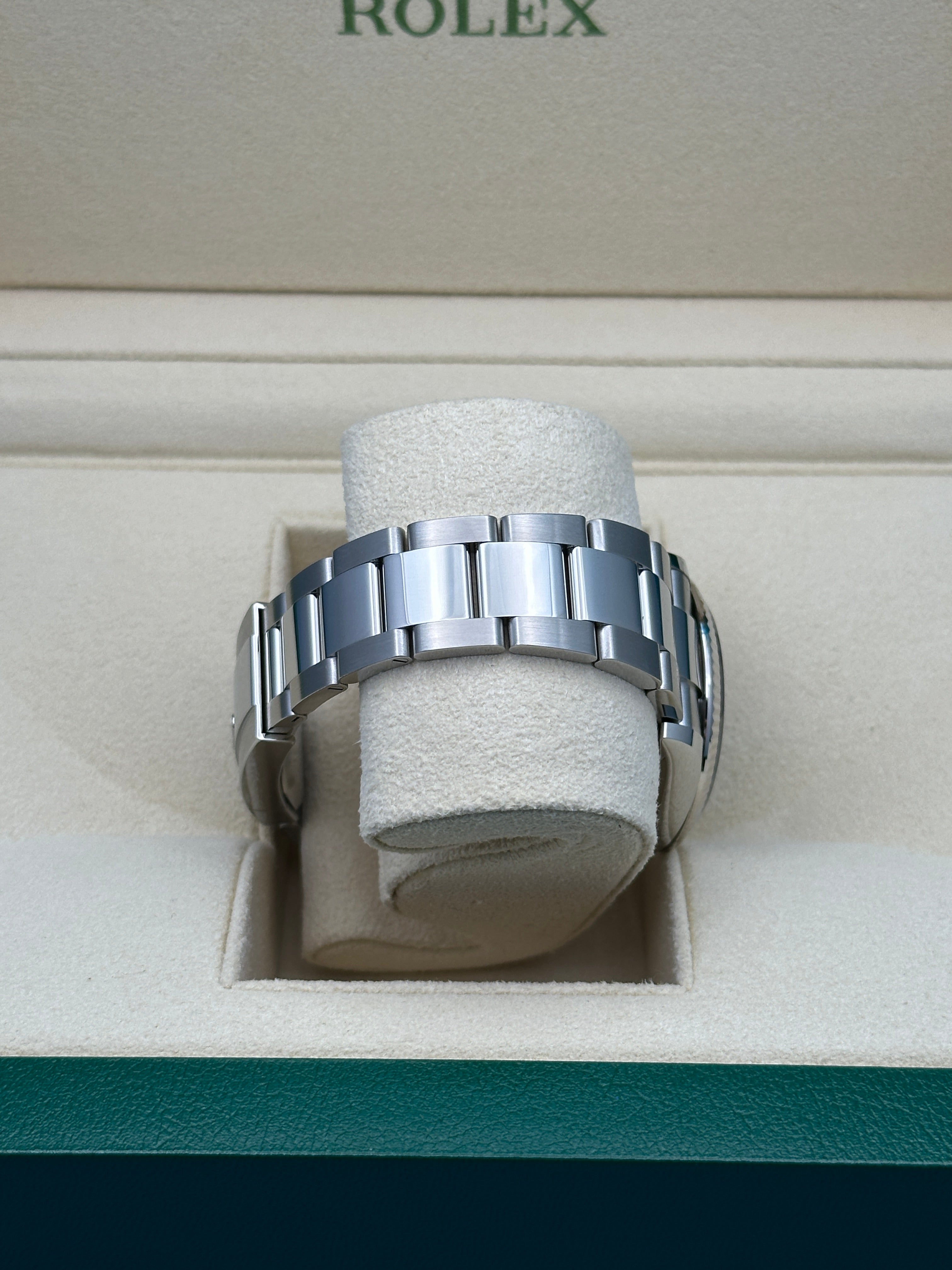 Rolex Steel Datejust 36  - Blue Diamond Dial - Oyster Bracelet - 126234 bldo