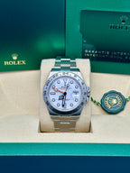 Rolex Oyster Perpetual Explorer II  - Oystersteel - White Dial - Oyster Bracelet -  226570 w