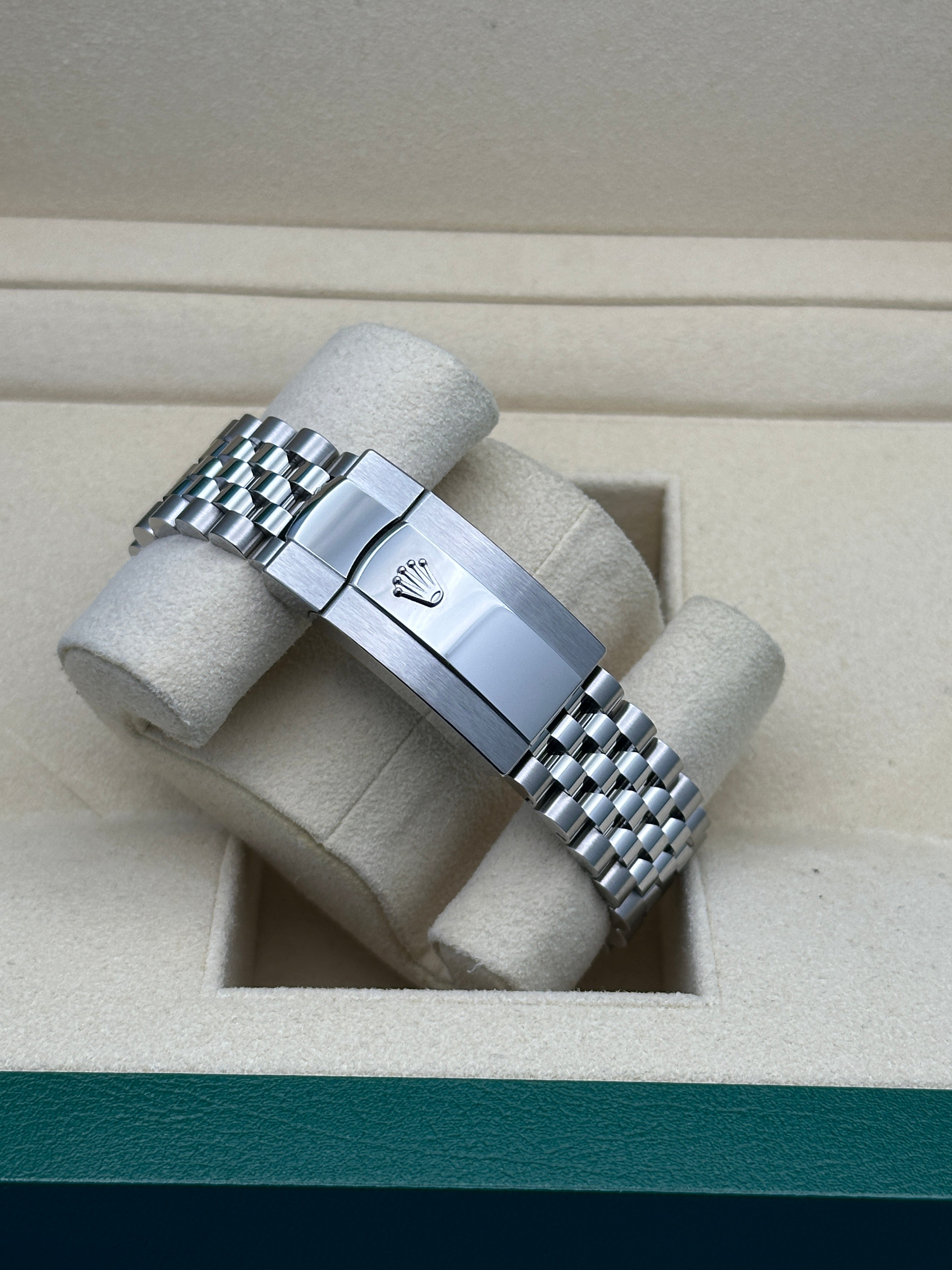 Rolex Steel and White Gold Rolesor Datejust 41  - Mint Green Index Dial - Jubilee Bracelet - 126334 GRJ