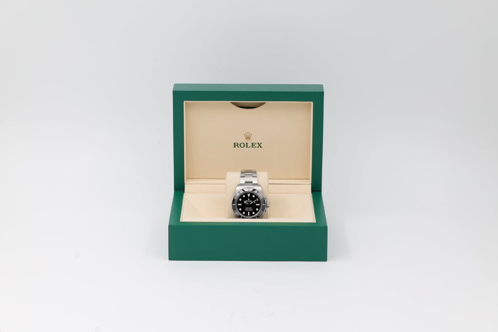 Rolex - Submariner – Black – 124060 – 2021