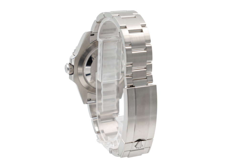Rolex - Submariner – Black – 124060 – 2021
