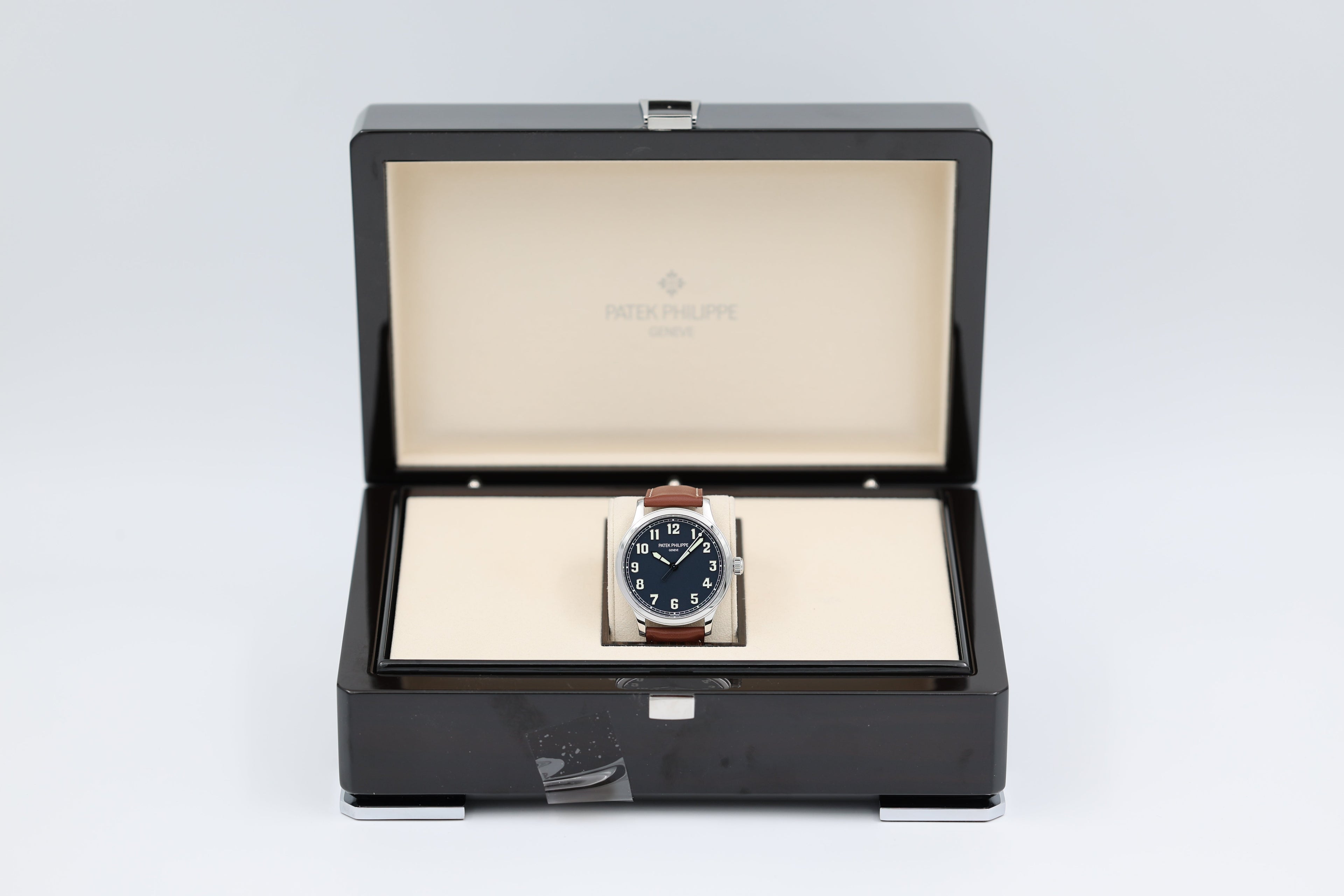 Patek Philippe - Calatrava - "New York Edition" Blue Dial - 5522A-001 - 2017