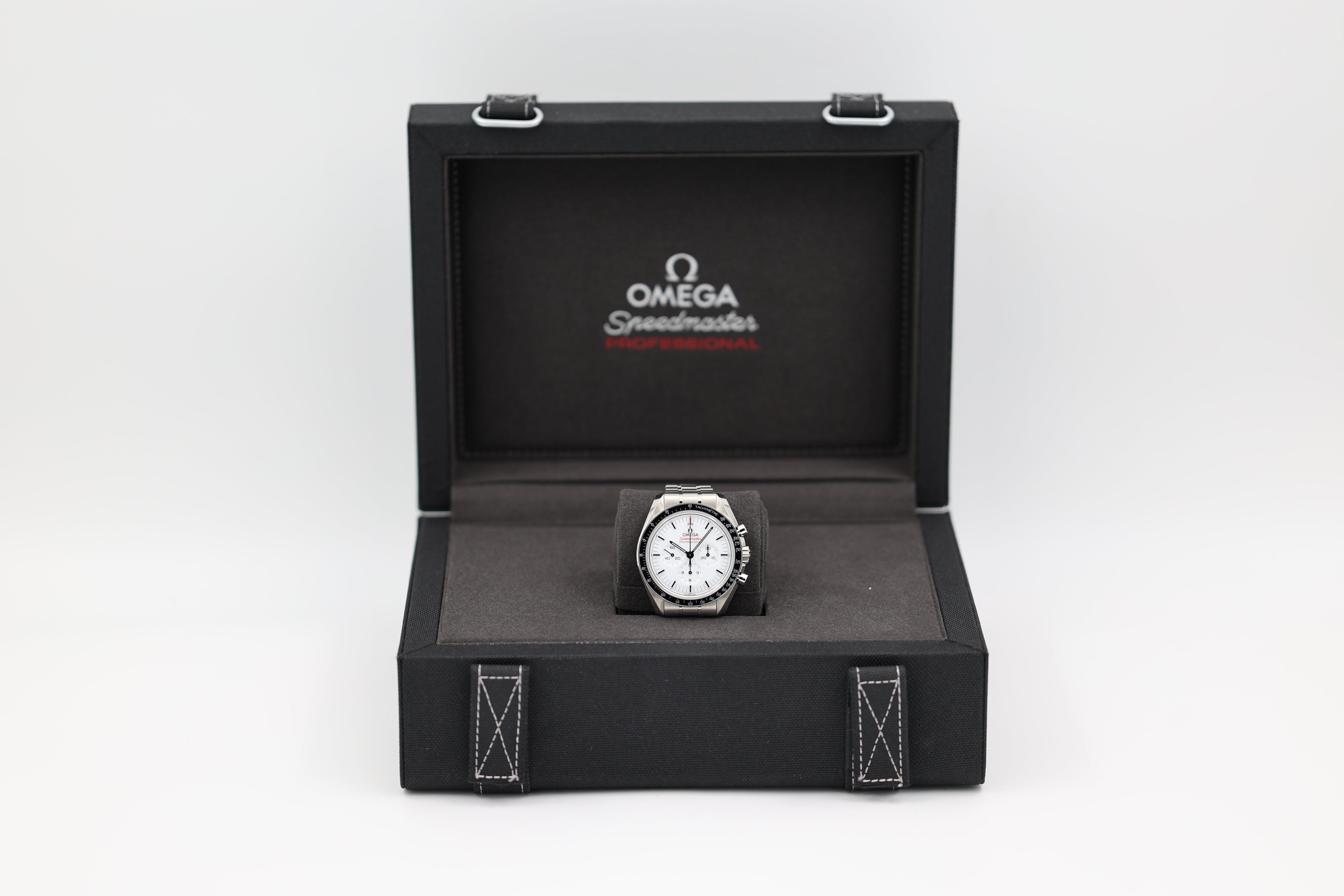 Omega - Speedmaster - White Dial - 310.30.42.50.04.001 - 2024