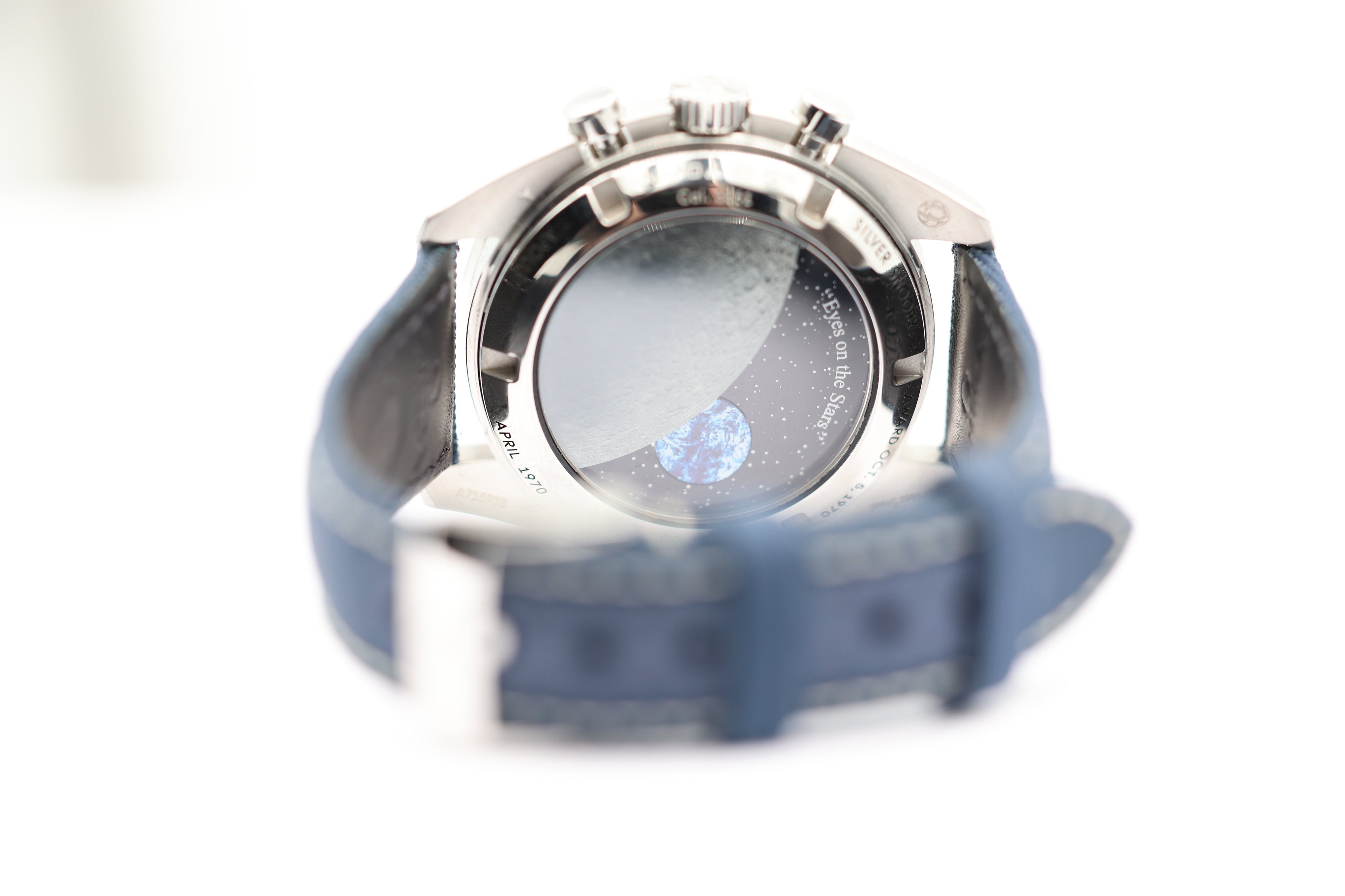 Omega - Speedmaster - "Silver Snoopy 50th Anniversary" - 310.32.42.50.02.001 - 2025