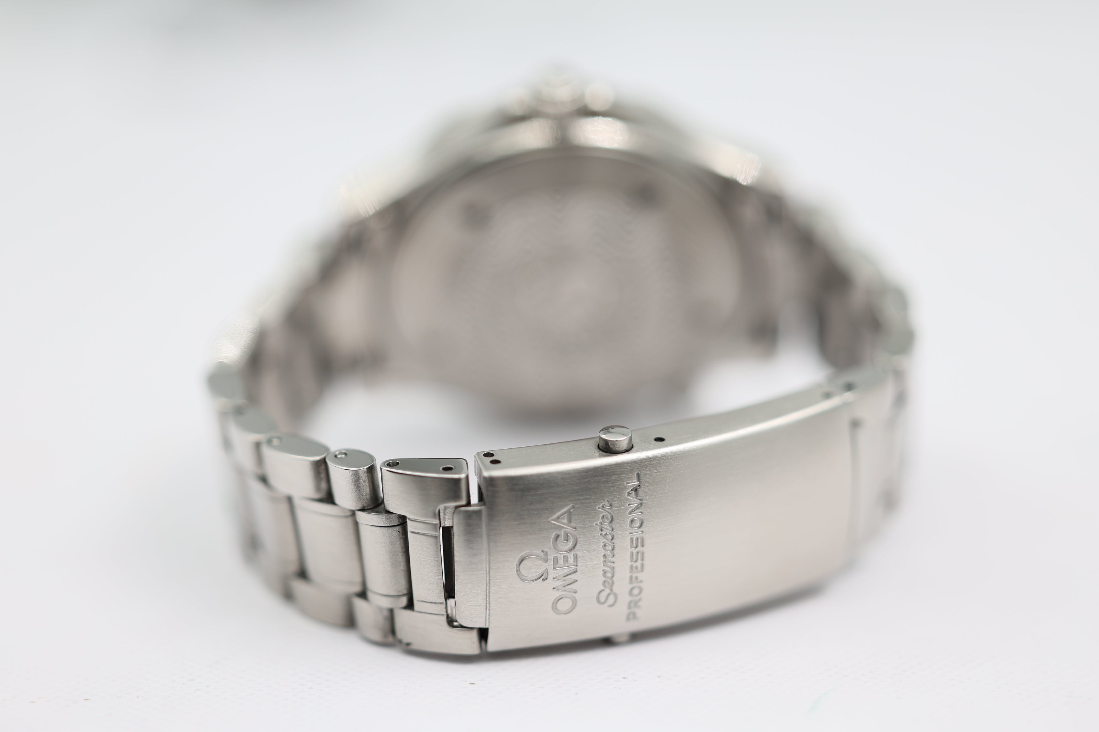 Omega - Seamaster - "Peter Blake" Black Dial - 2254.50