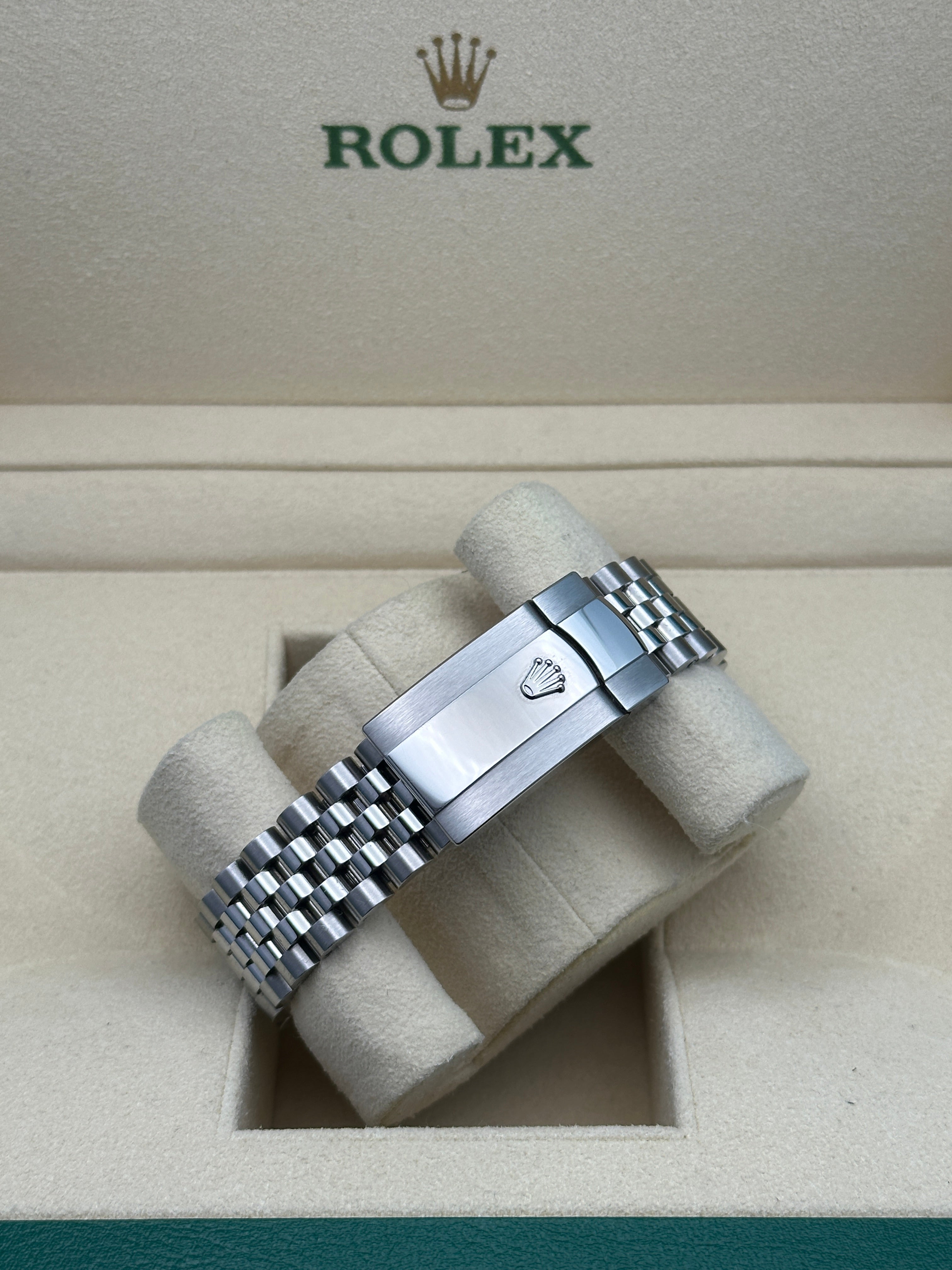 Rolex White Rolesor Datejust 36  - Slate Roman Dial - Jubilee Bracelet - 126234