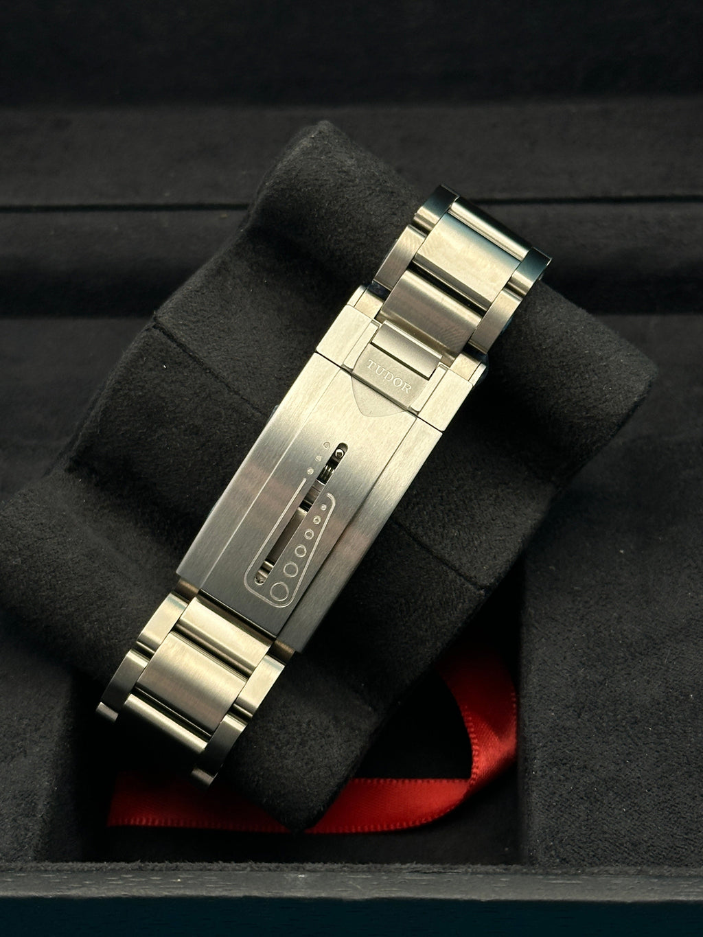Tudor Pelagos Ref - M25600TB